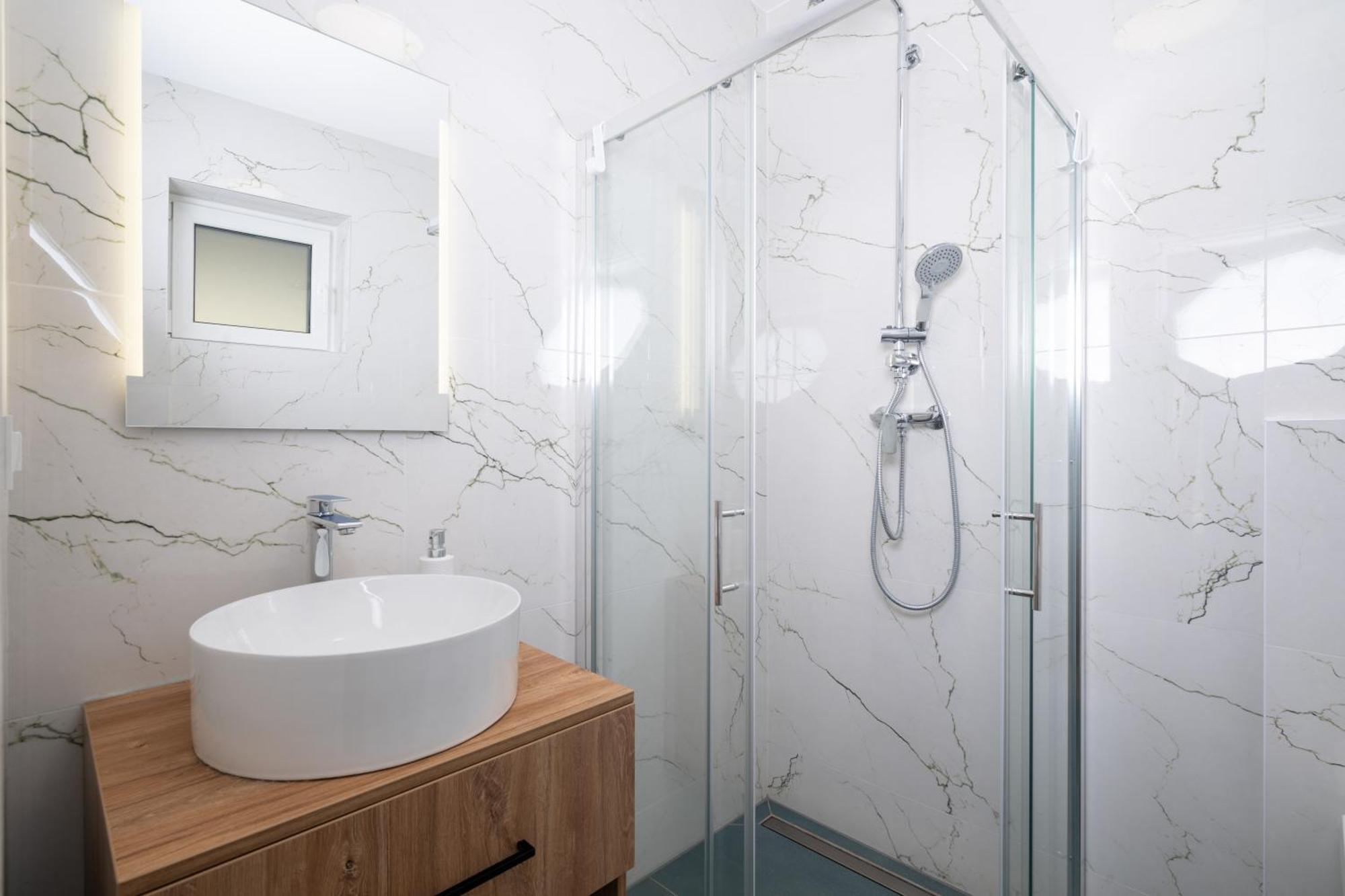 Apartman Lav *